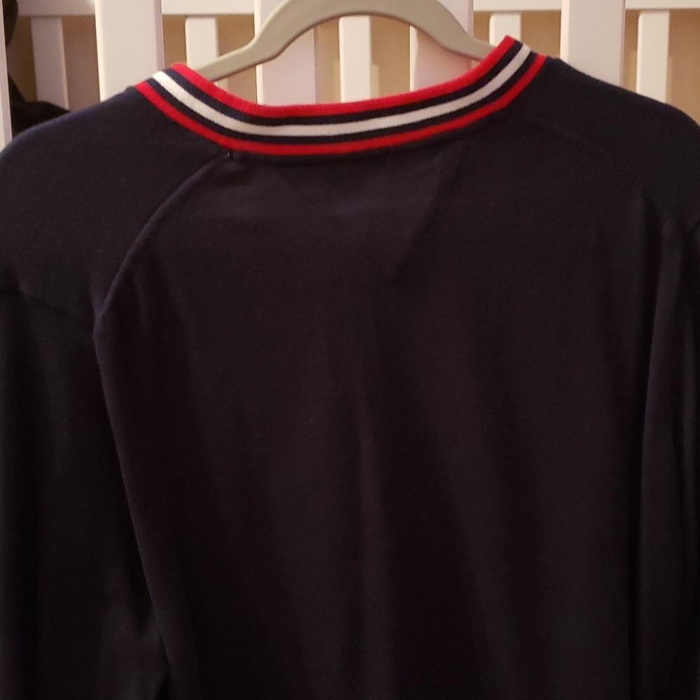 Sweater - Picture 5 of 5